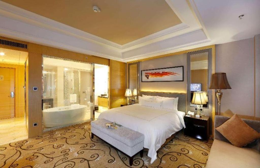 Wyndham Grand Plaza Royale Mingfa Zhangzhou Экстерьер фото